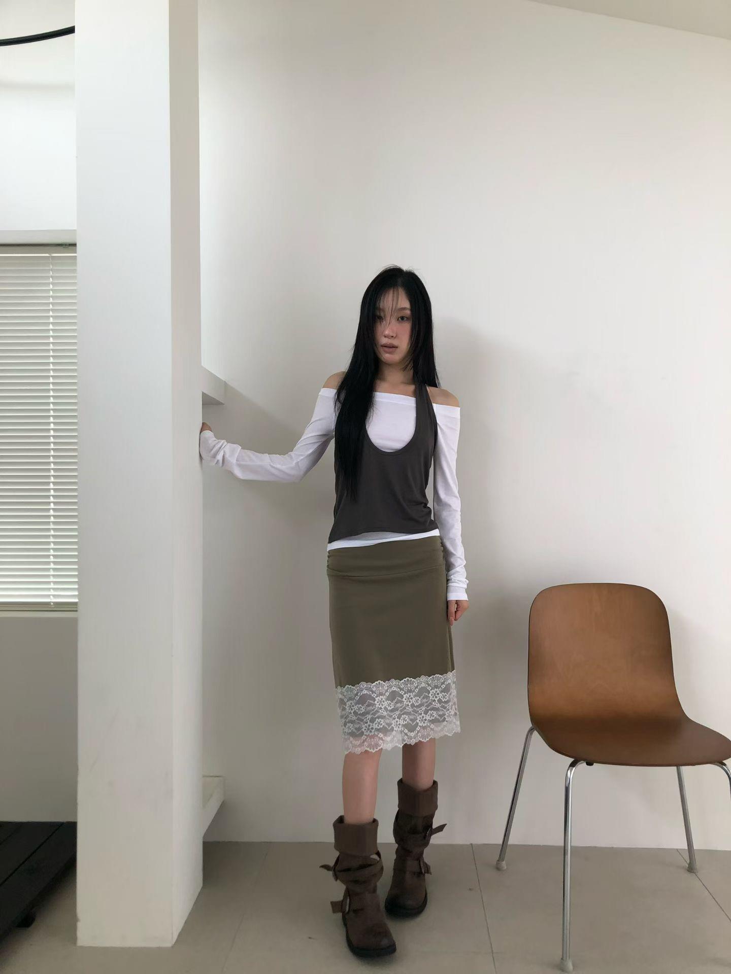掛脖背心+一字領上衣兩件組